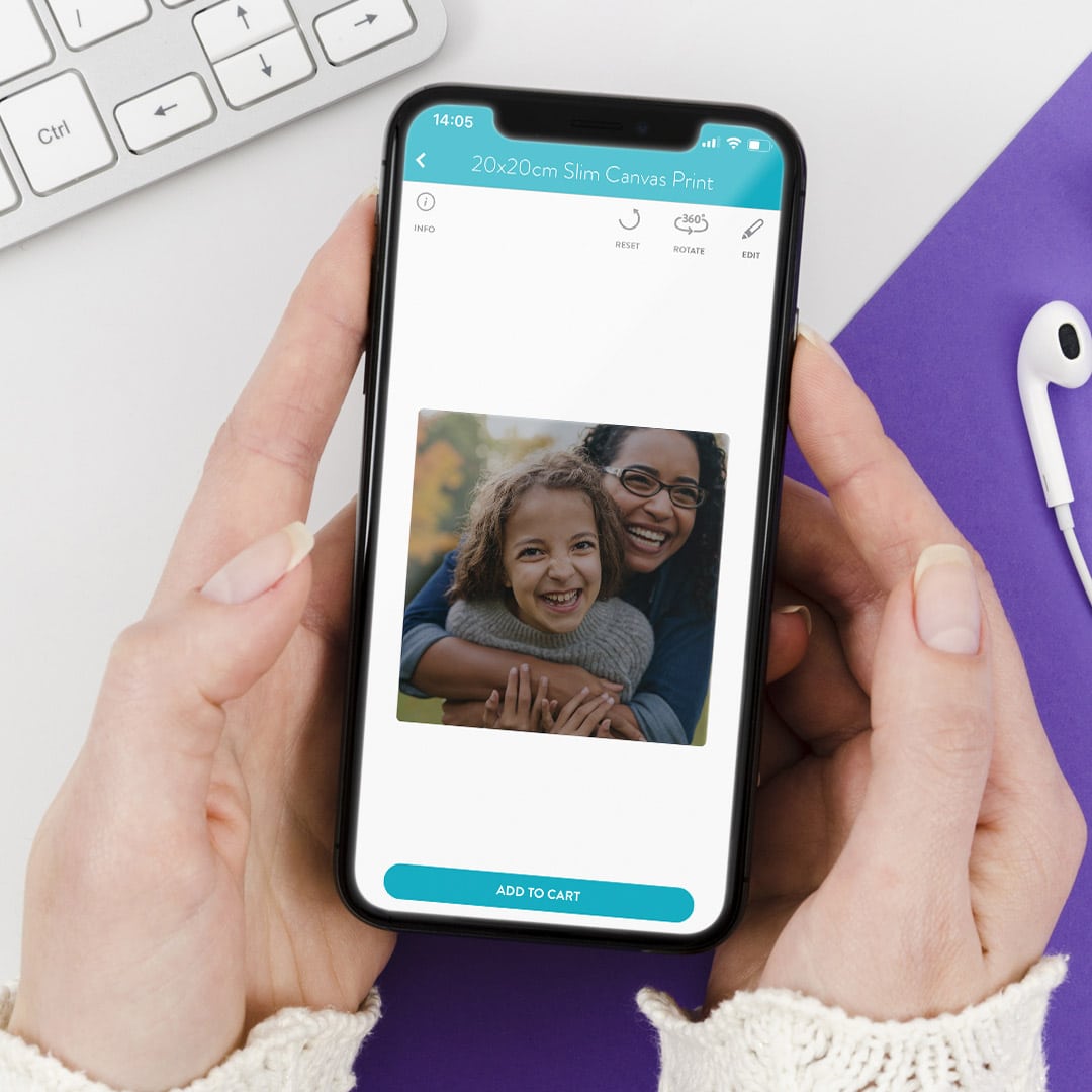 adding canvas prints into basket on Snapfish app