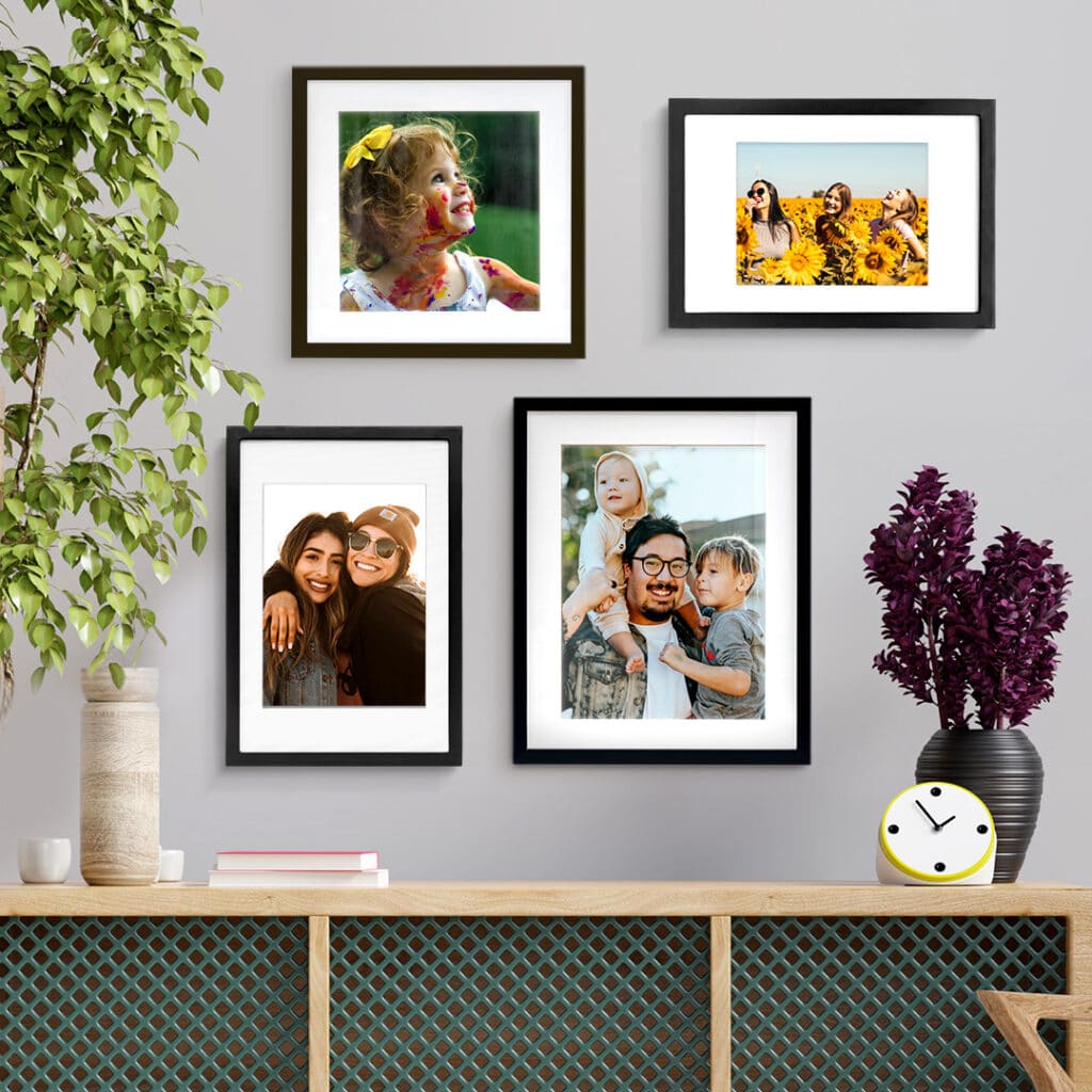 Order pre-framed photo prints of your favourite photos with Snapfish