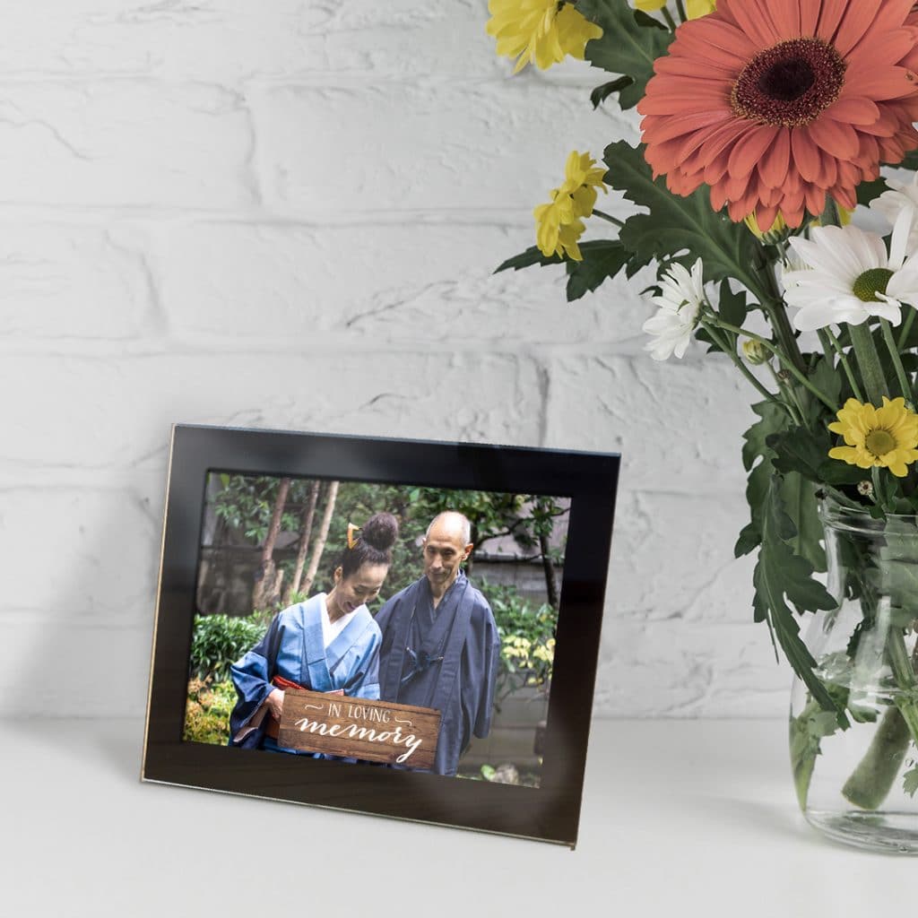 Create bereavement framed photo prints of loved ones